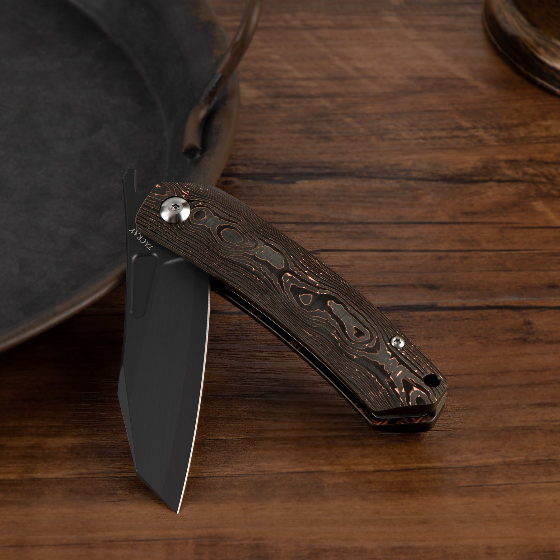 Tacray Liner Lock Knife Fat Carbon (Black DLC)