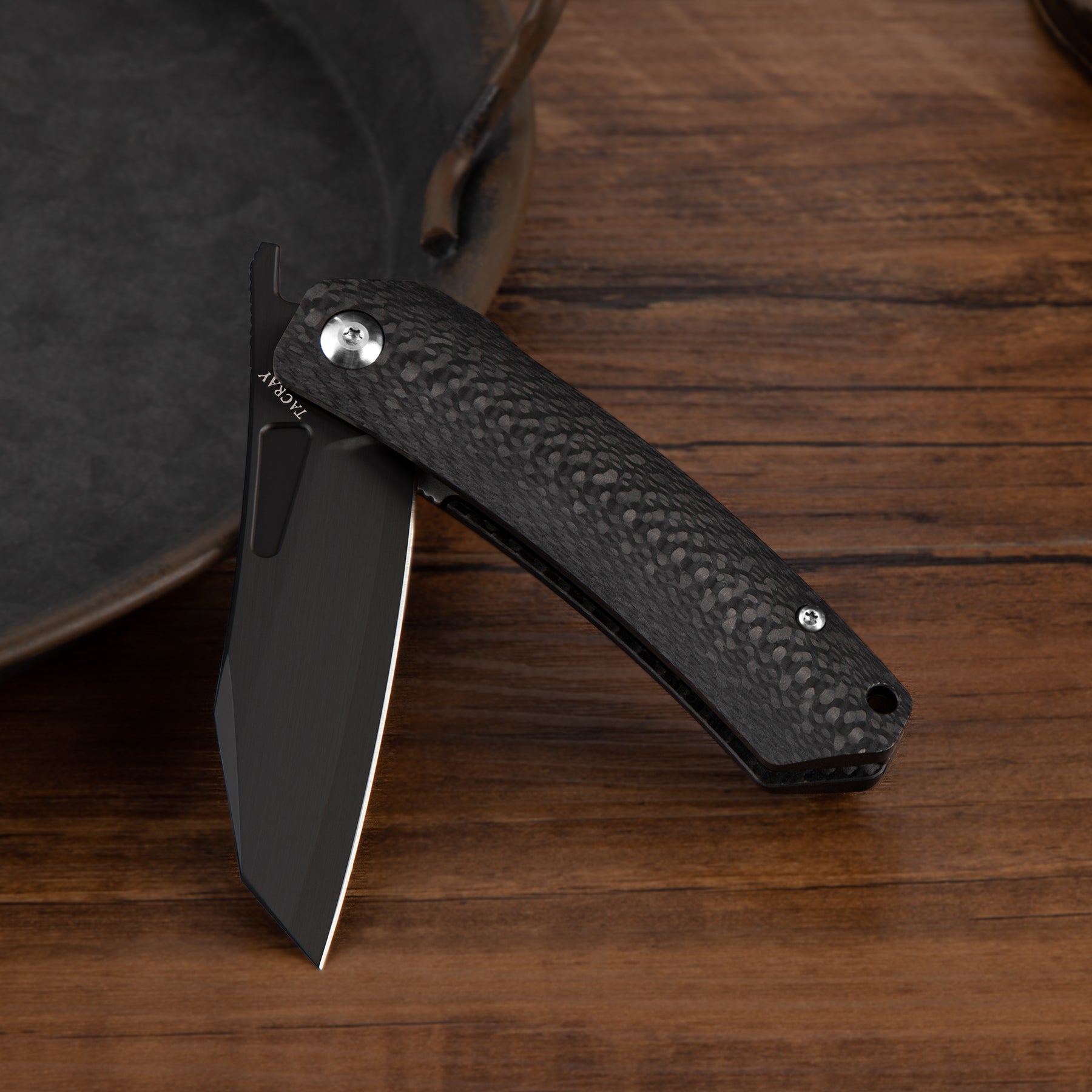 Tacray Liner Lock Knife Carbon Fiber (Black DLC)